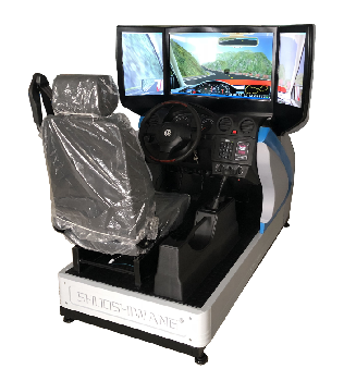 創(chuàng)新駕駛培訓(xùn)新體驗(yàn) 紫光基業(yè)三屏汽車(chē)駕駛模擬器軟件引領(lǐng)行業(yè)變革