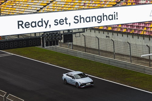 瘋狂的哥的狂歡與現代駕培新風 現代汽車駕駛培訓學院正式登陸中國